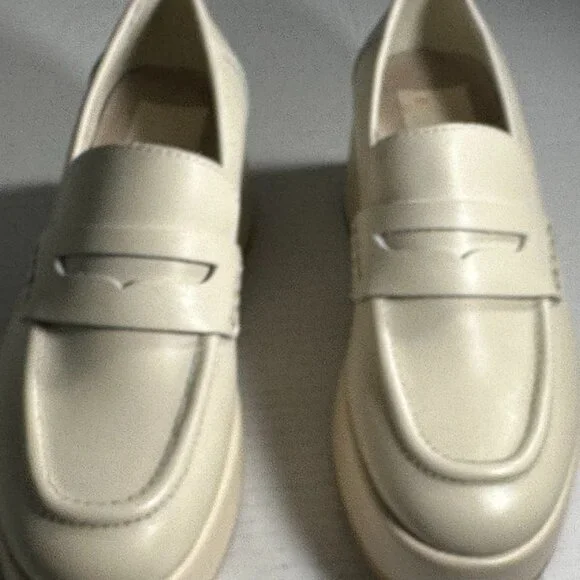 Dolce Vita Cream Loafers - Picture 4 of 16